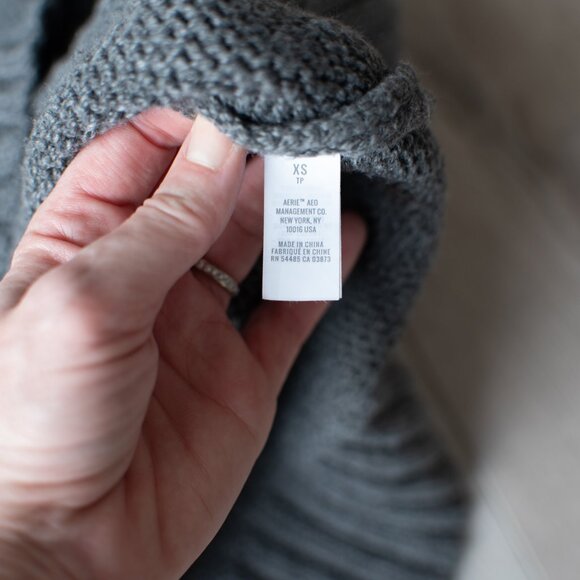 XS Aerie Sweater - Picture 10 of 11